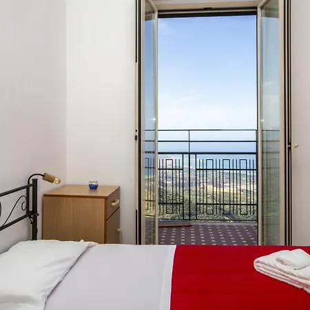Casa D'alunzio - 1 *